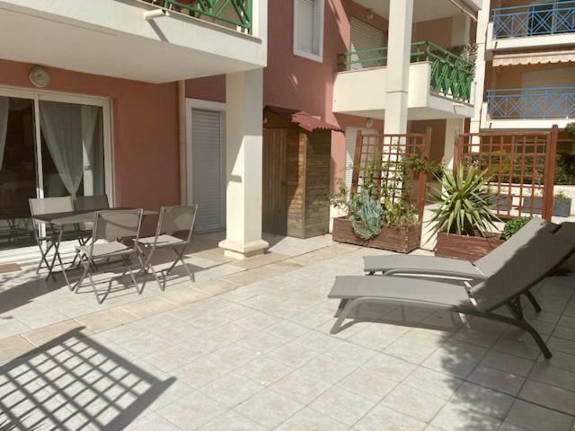 Appt 2 Pieces Port Frejus - Mega Terrasse + Garage Apartment Ngoại thất bức ảnh