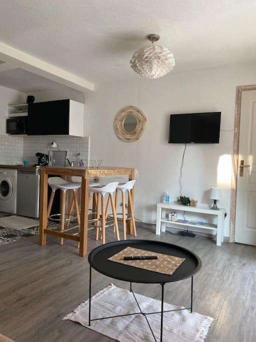 Appt 2 Pieces Port Frejus - Mega Terrasse + Garage Apartment Ngoại thất bức ảnh